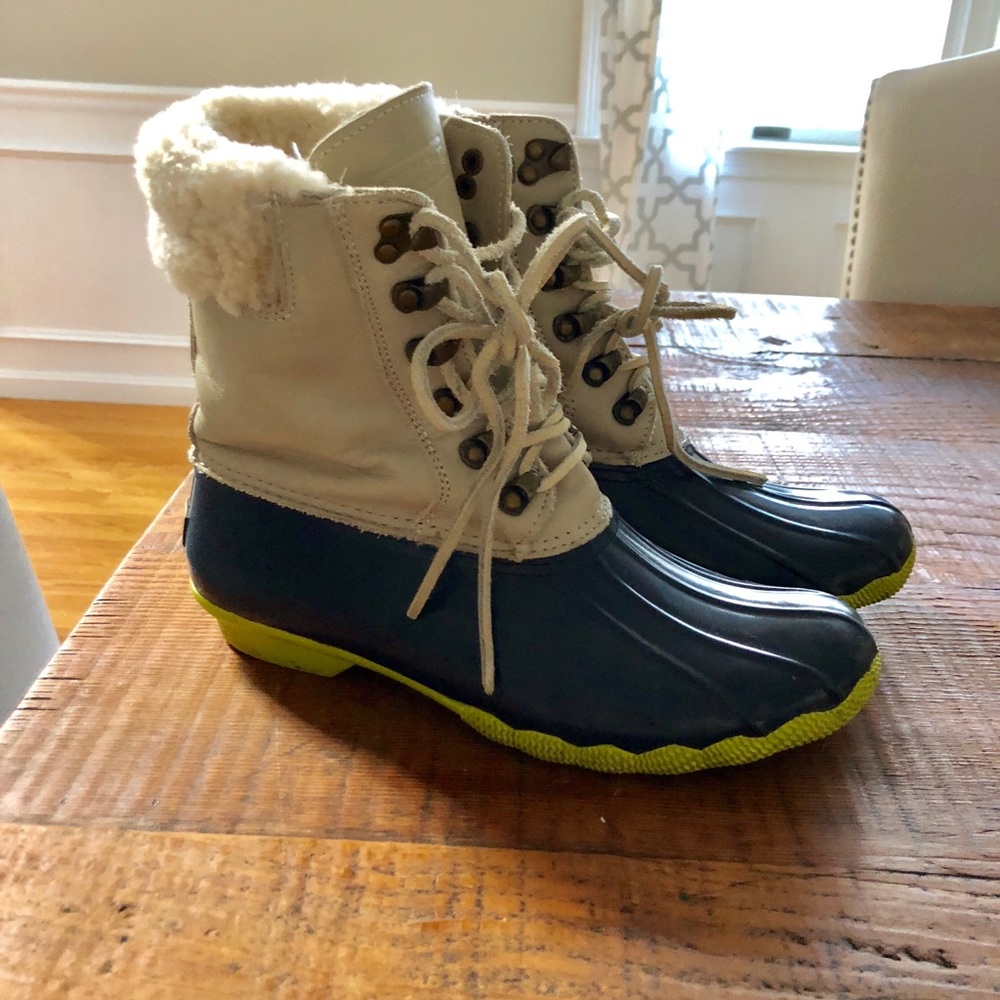 Speedy Shearling Duck Boots